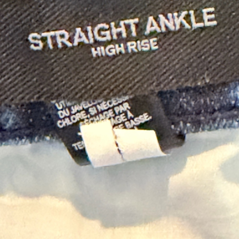 Express Distressed  Raw Hem sz12 straight ankle High Rise Blue Jeans - Picture 10 of 11